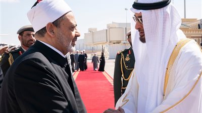 محمد بن زايد: زيارة الطيب وفرنسيس حجر أساس في تنمية العلاقات الإنسانية