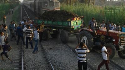 العناية الإلهية تنقذ ركاب قطار الصعيد من الموت بالمرازيق