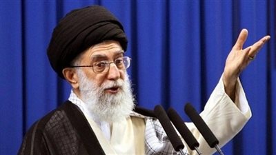 خامنئي: حرب أمريكا على داعش أكذوبة