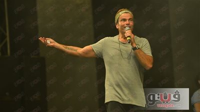 اتهام عمرو دياب بالكفر بسبب أغنية «أجمل عيون»