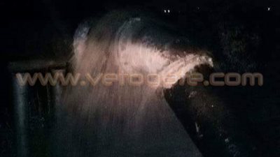 بالصور.. تفاصيل انفجار ماسورة مياه بـ«أبو كبير»