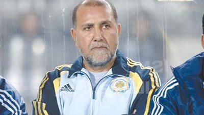 أحمد فكرى يقود تدريبات المستبعدين فى الإسماعيلى