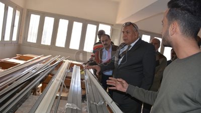 القوى العاملة بالوادي الجديد توفر وظائف برواتب من 1500 لـ4000 جنيه