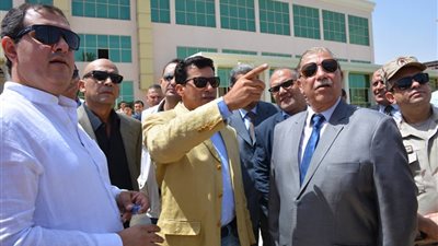 وزير الرياضة يشيد بفرع الإسماعيلي الجديد (صور)