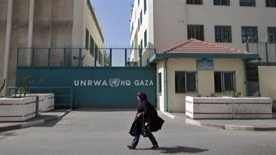 «أونروا» تحذر من آثار كارثية في غزة بعد وقف المساعدات الأمريكية