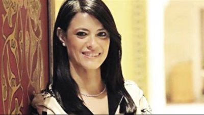 وزيرة السياحة تبحث ملف الترويج في روسيا وفتح باب العمرة