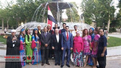 بالصور.. رئيس مهرجان 