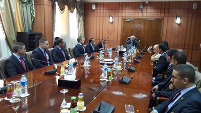 محافظ بورسعيد: القوات المسلحة تحرص على ارتقاء الخدمات الطبية