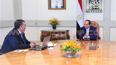 السيسي خلال لقائه وزير قطاع الأعمال.. يبحث مراحل تنفيذ خطة إصلاح الشركات.. يستعرض النتائج المالية للأعمال.. يكلف باستغلال الأصول غير المستغلة والاستفادة منها.. يشدد على الارتقاء بمستوى العاملين