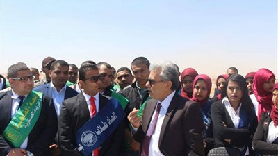 جابر نصار يزور العاصمة الإدارية برفقة مجموعة من طلاب جامعة القاهرة