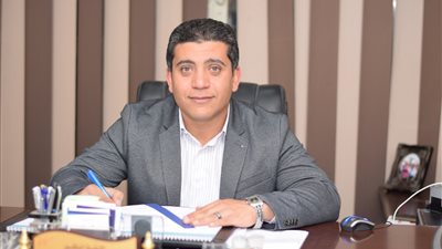 أستاذ سمنة يوضح أسباب زيادة معدلات السمنة