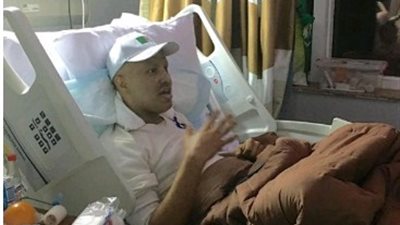 «يوسف» شاب سعودي فضل الحج عن العلاج من السرطان