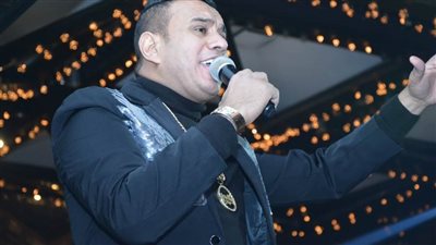 الليثي يشعل حفل رأس السنة بأغنية 