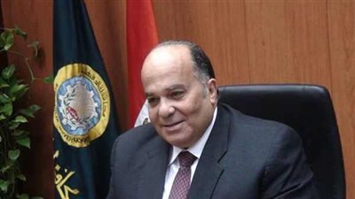 محافظ الدقهلية يشيد بجهود الرقابة بمديرية الأمن