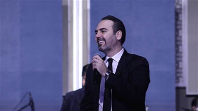 وائل جسار يغني 