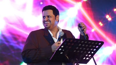 إبراهيم الحكمي يشعل حفل رأس السنة بـ