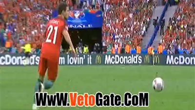 بالفيديو.. «ناني» يهدر انفرادا أمام شباك فرنسا بنهائي اليورو