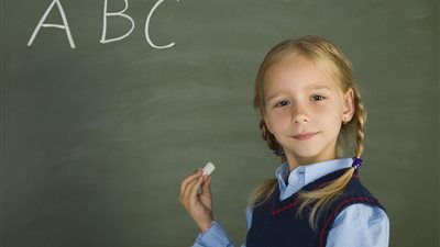 القواعد الأساسية لتربية طفلك خلال السبع سنوات الأولى