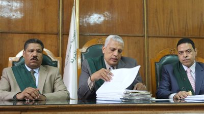 بالفيديو والصور .. «الإداري» يرفض وقف برنامج «رامز قرش البحر»