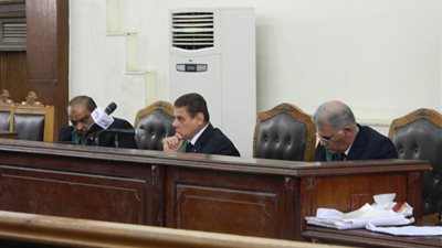 تأجيل محاكمة مرسي في اقتحام السجون لـ١٥ يوليو