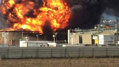 الكهرباء: حريق يلتهم خزان زيت بمحطة التبين