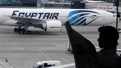 «مصر للطيران» تنظم 107 رحلات تقل 16 ألف راكبا خلال 24 ساعة