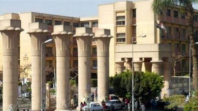 جامعة عين شمس تكشف حقيقة اندلاع حريق بكلية التجارة