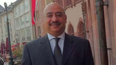 سفير مصر بإندونيسيا: شيخ الأزهر يحظى بتقدير واحترام الشعب الإندونيسي