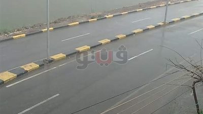 أمطار بالقليوبية تتسبب في قطع الكهرباء وشلل مروري بالطريق الزراعي