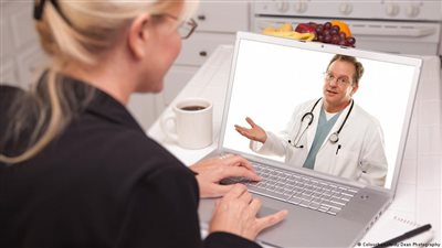 «عيادات الإنترنت»..  الواقع الافتراضي لعلاج القلق والاكتئاب