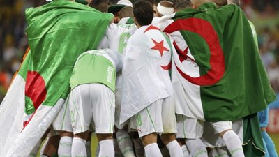 مدرب الجزائر للاعبين: أفطروا أمام ألمانيا