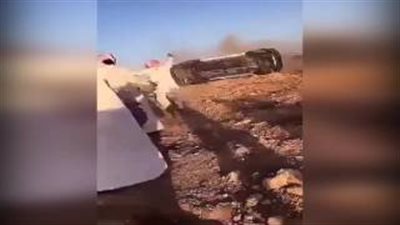 بالفيديو.. العناية الإلهية تنقذ شابا من حادث سير مروع