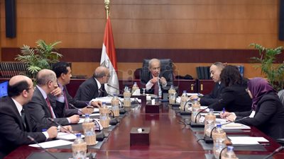 رئيس الحكومة يلتقي وزير الزراعة لمتابعة عدد من الملفات