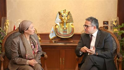 ٤ قرارات جديدة لصالح مراكز الغوص السياحية