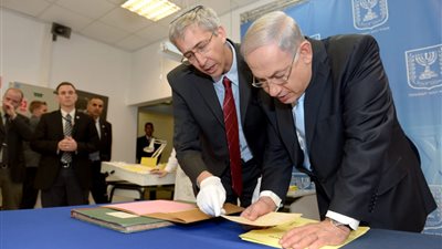 نتنياهو يمدد سرية وثائق الموساد عن جرائم إسرائيل والاغتيالات