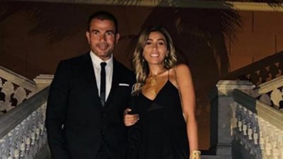 تعليق مثير للجدل من دينا فؤاد على صورة عمرو دياب ودينا الشربيني