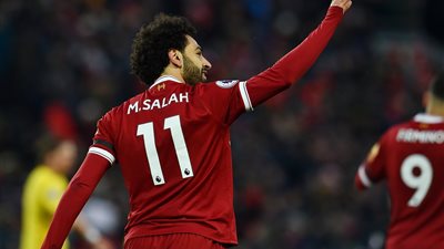 أسطورة ليفربول: محمد صلاح يمكنه منافسة رونالدو وميسي
