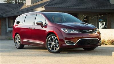 «فيات وجوجل» يتفقان على إنتاج 100 سيارات ذاتية القيادة