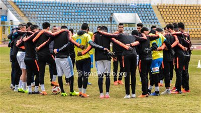 محمود رضا وإبراهيم عبدالخالق في قائمة الإسماعيلي لمواجهة المقاصة