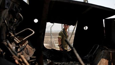 إصابة مواطنين اخترقا الطوق الأمني بالوادي الأخضر بالعريش