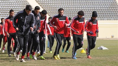 الأهلي يتدرب بالمغرب قبل مواجهة الملعب المالي