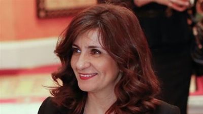 نبيلة مكرم تصل شرم الشيخ للمشاركة في منتدى شباب العالم