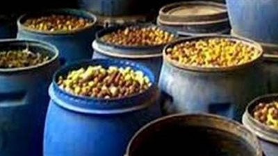 ضبط 3 أطنان مخلل بمصنع غير مرخص في الشرقية