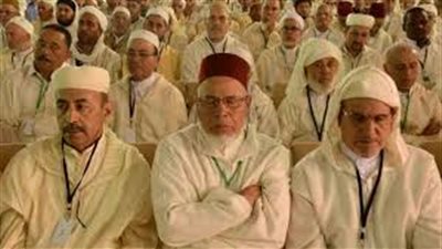 لماذا تحتل الطريقة التيجانية شعبية كبرى في البلدان العربية والأفريقية؟