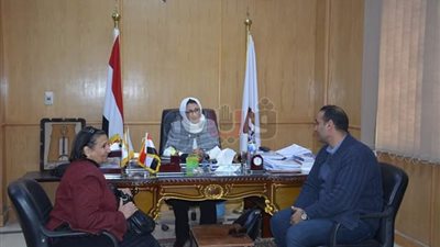 بيت الزكاة يدعم 476 أسرة فقيرة بالوادى الجديد (صور)