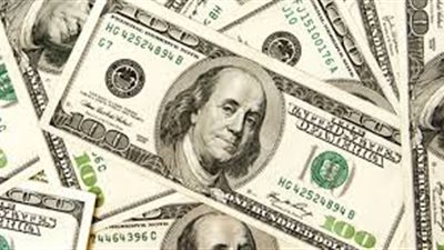 الدولار يخسر قرشين بالبنك المركزي.. وتراجع باقي أسعار العملات أمام الجنيه