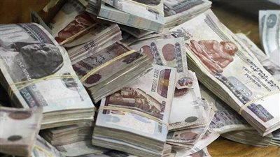 موظف يستولى على 2.6 مليون من مواطنين  بزعم استثمارها في سوهاج