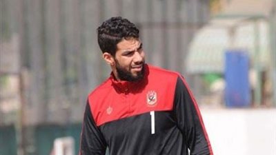 منافسة شرسة بين الشناوي وإكرامي بمران الأهلي