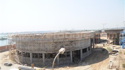 بالصور.. وزير الإسكان يتفقد أعمال توسعات محطة مياه العياط