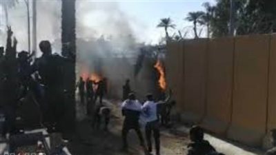 انسحاب المتظاهرين من محيط السفارة الأمريكية في بغداد | فيديو